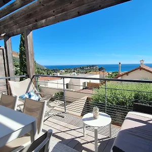 Le Grand Bleu Apartment